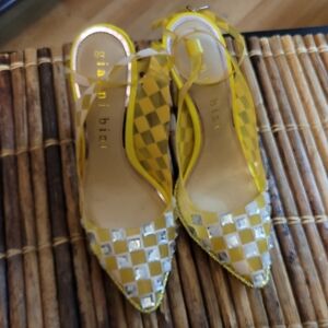 Gianni Bini Yellow Checkered Heels